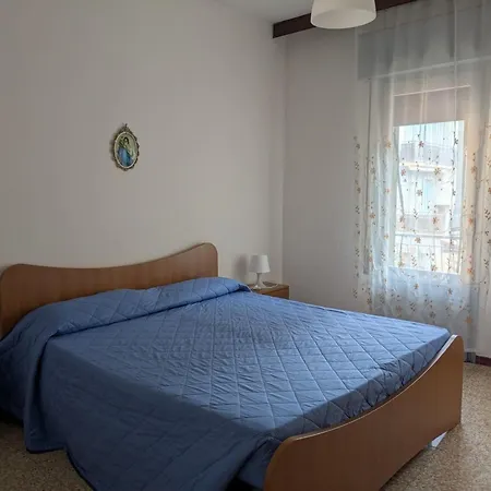 Charming Steps From Caorles Center